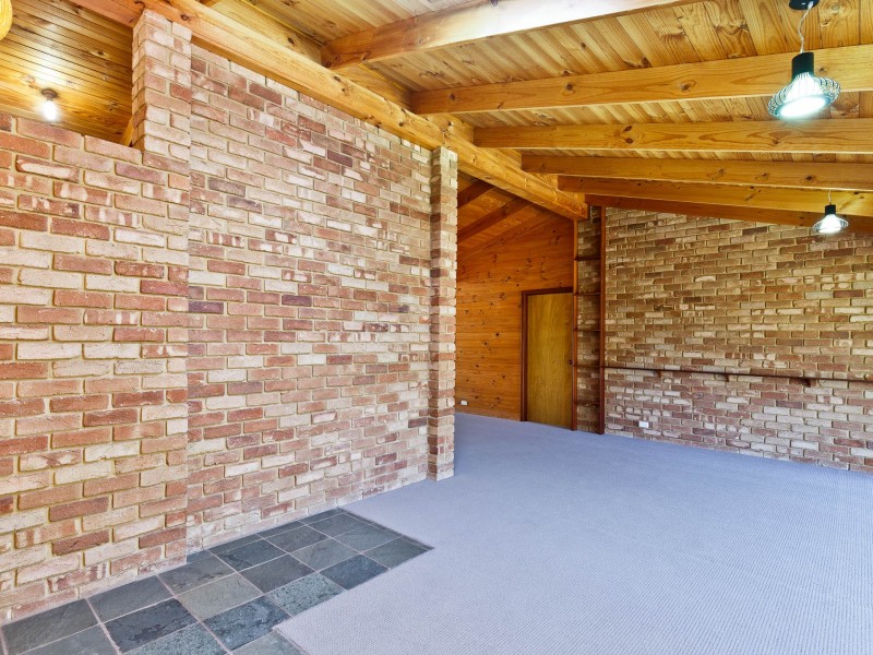 109 The Horseshoe, Wandi WA 6167