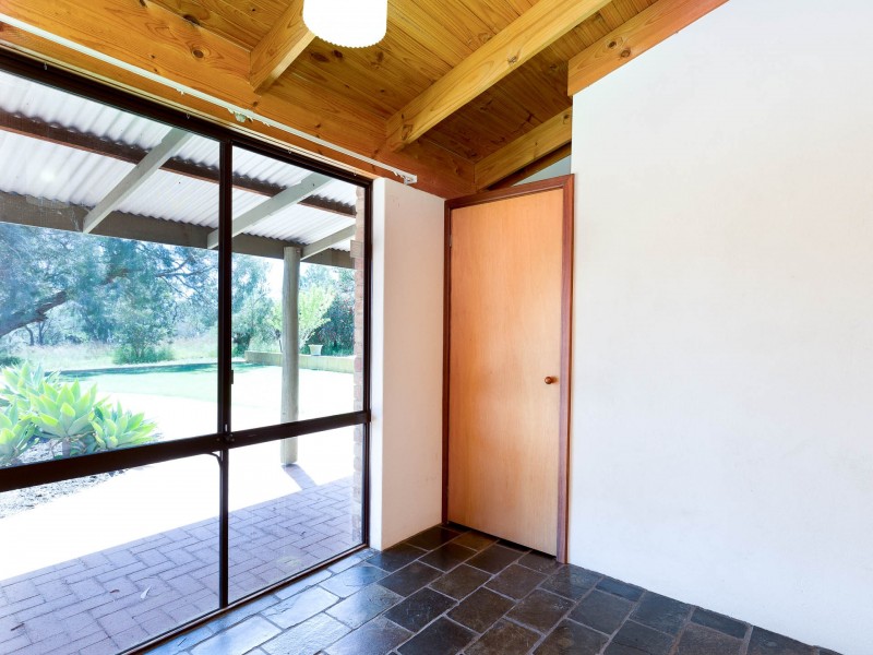 109 The Horseshoe, Wandi WA 6167