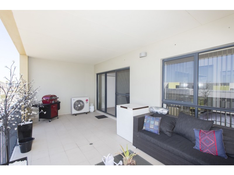 52/9 Linkage Avenue, Cockburn Central WA 6164