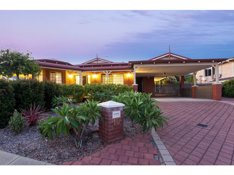 10 Lucca Court, Coogee WA 6166