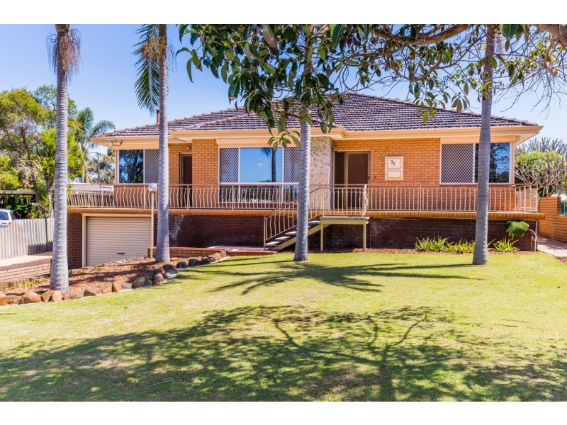 35 Fitzwater Way, Spearwood WA 6163