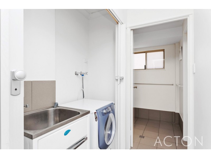 37 Citrus Loop, South Lake WA 6164
