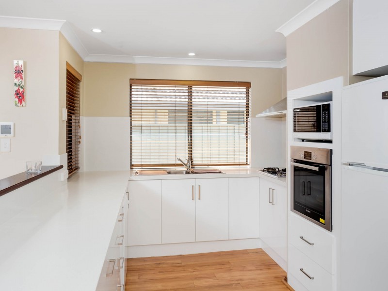 21 Inn Close, Bibra Lake WA 6163