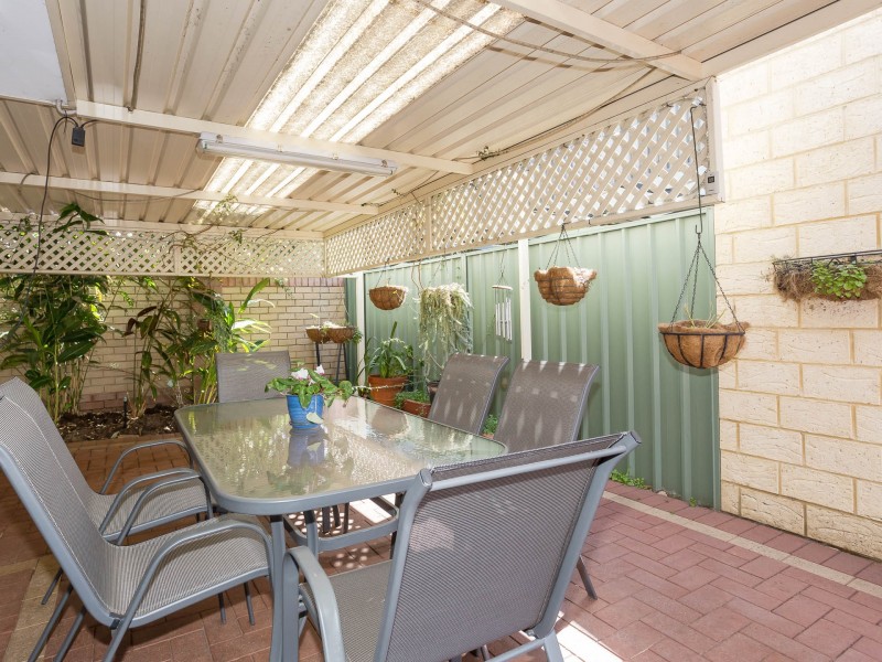 21 Inn Close, Bibra Lake WA 6163