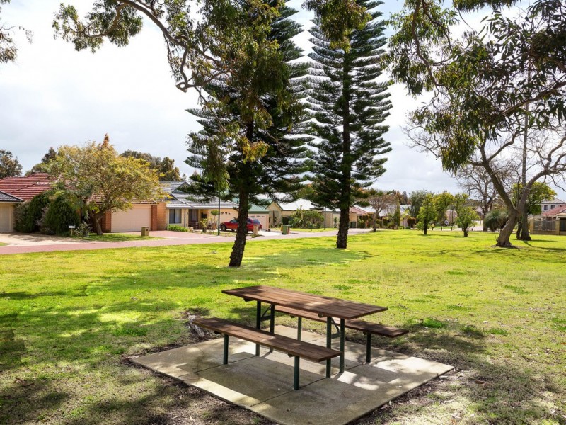 21 Inn Close, Bibra Lake WA 6163