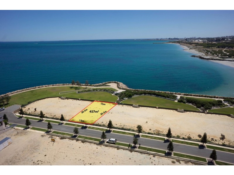 30 Chelydra Point, North Coogee WA 6163