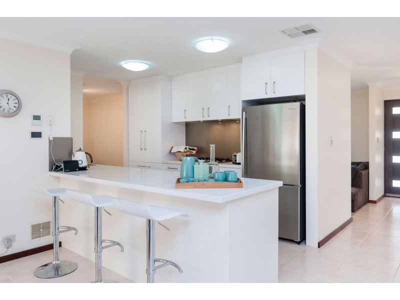 26 Hopkins Way, Spearwood WA 6163