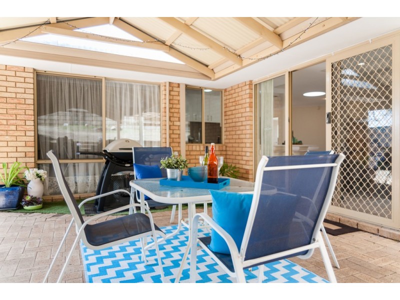 26 Hopkins Way, Spearwood WA 6163