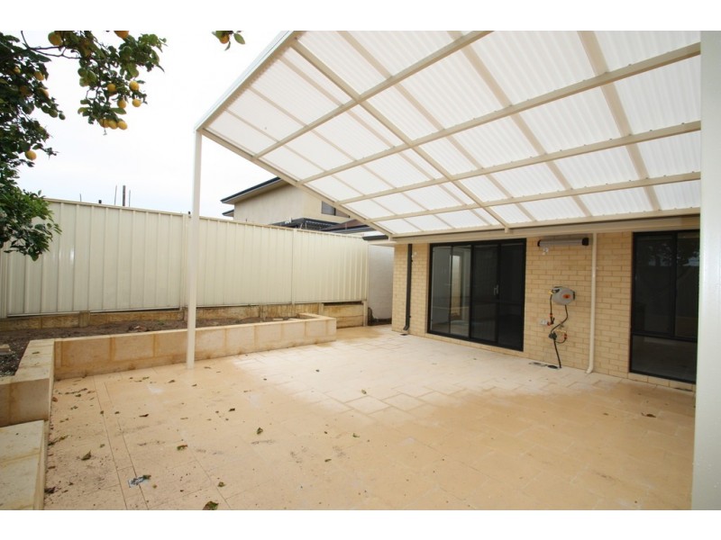 15C Stevenson Way, Spearwood WA 6163