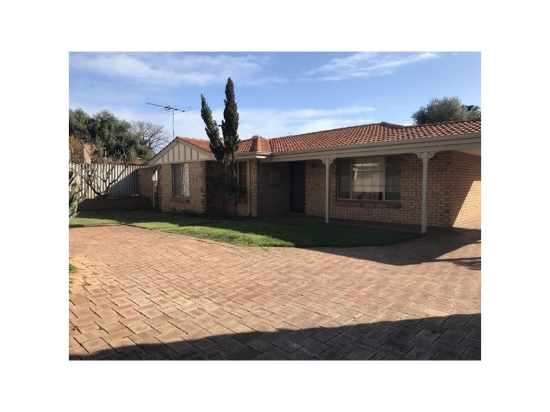 121B Moreing Road, Attadale WA 6156