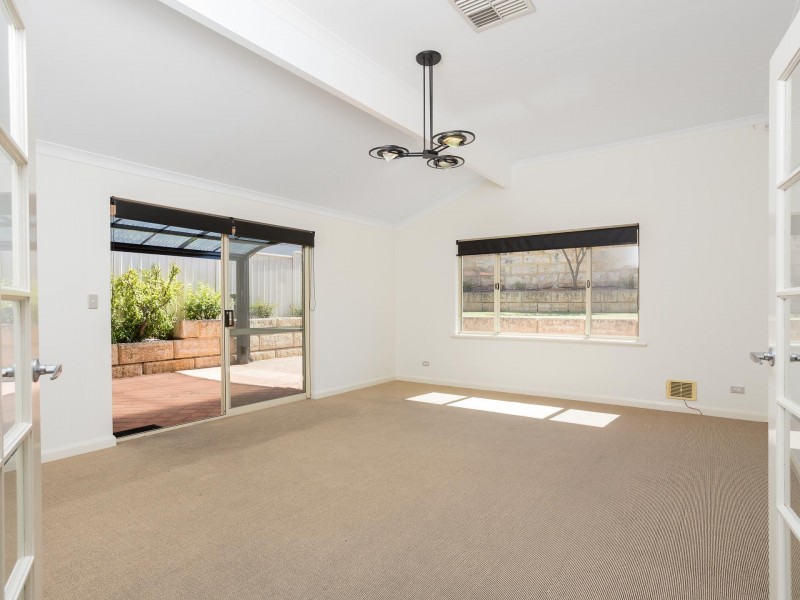 315 Hamilton Road, Coogee WA 6166