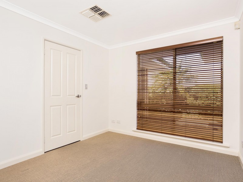315 Hamilton Road, Coogee WA 6166