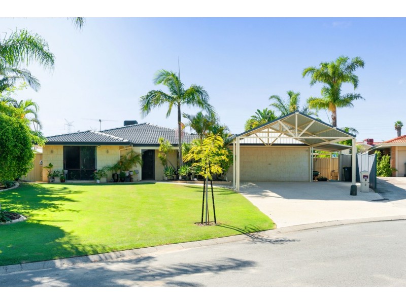 8 Chestnut Place, South Lake WA 6164