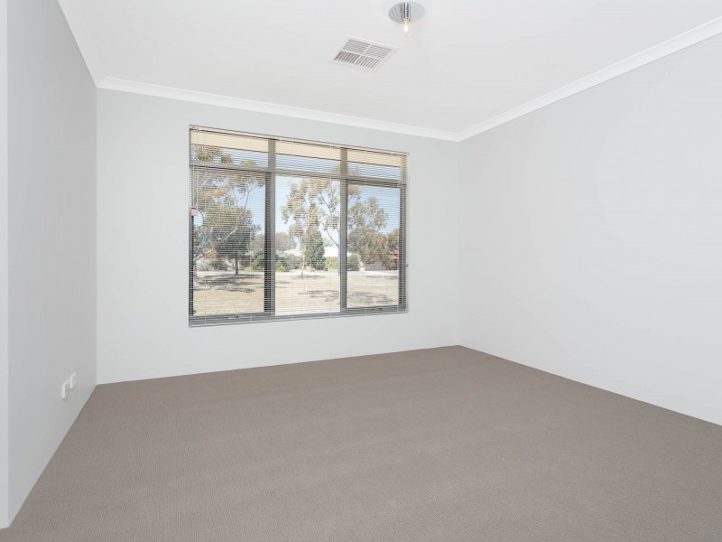 43 Aumerle Way, Spearwood WA 6163