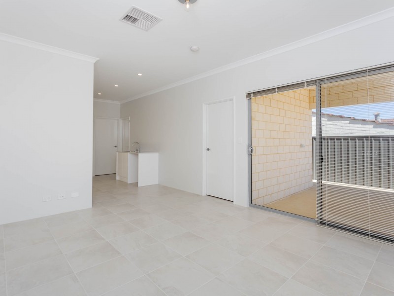 43 Aumerle Way, Spearwood WA 6163