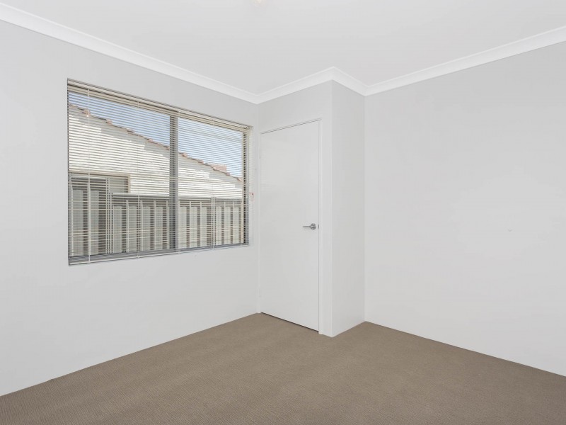 43 Aumerle Way, Spearwood WA 6163
