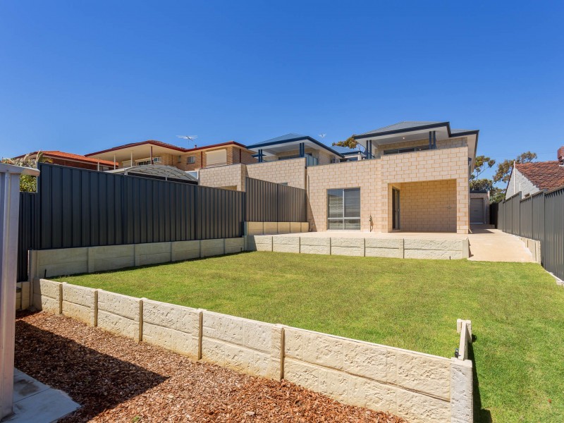 43 Aumerle Way, Spearwood WA 6163