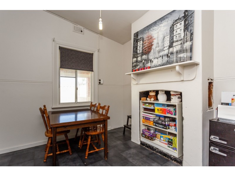 24 Barrington Street, Spearwood WA 6163