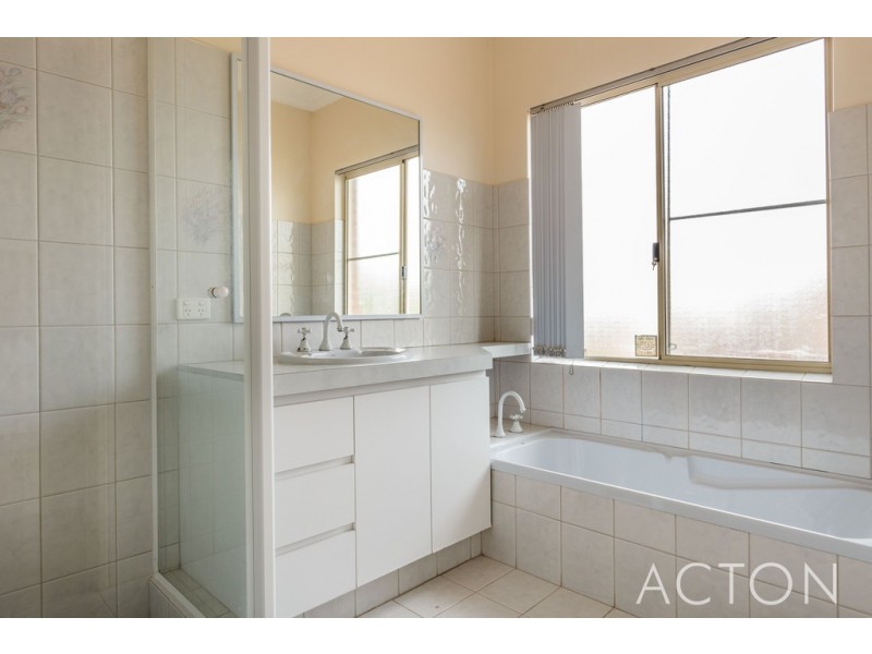 14 Sunset Court, Spearwood WA 6163