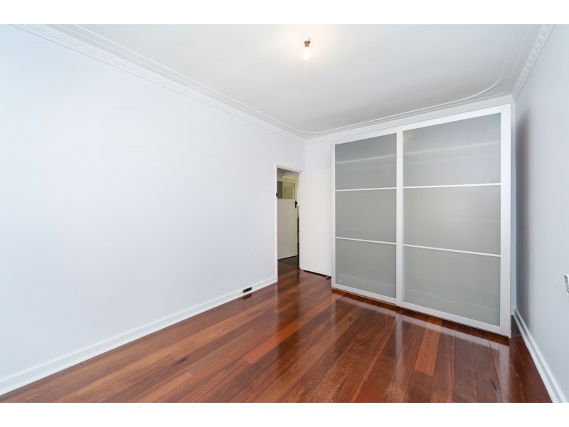 9 Kerry Street, Hamilton Hill WA 6163