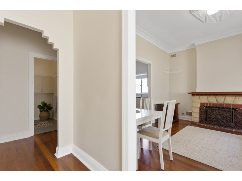 8B Southend Road, Hamilton Hill WA 6163