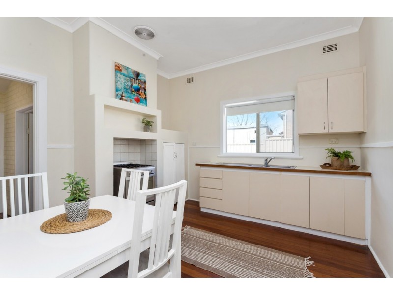 8B Southend Road, Hamilton Hill WA 6163