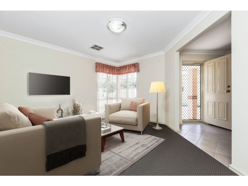 10A Soric Rise, Coogee WA 6166