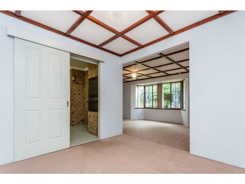 22 Turfan Way, Munster WA 6166