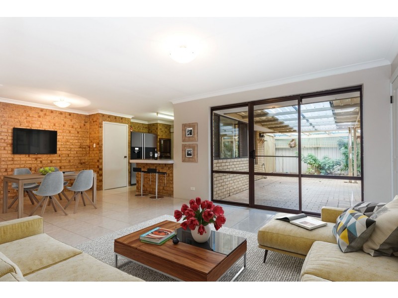 22 Turfan Way, Munster WA 6166