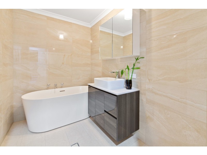 361 Hamilton Road, Coogee WA 6166