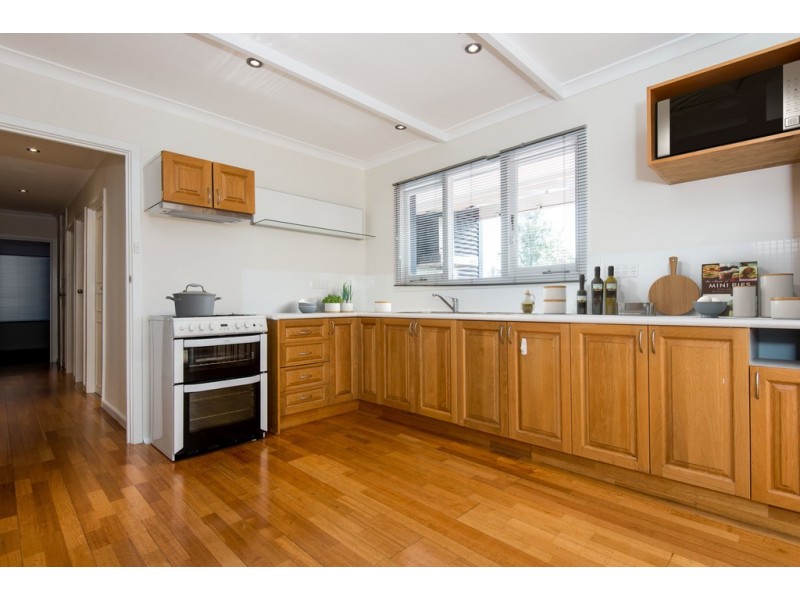 6 Stanyford Place, Hamilton Hill WA 6163