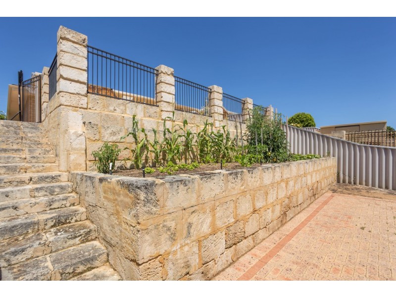 324B Hamilton Road, Spearwood WA 6163