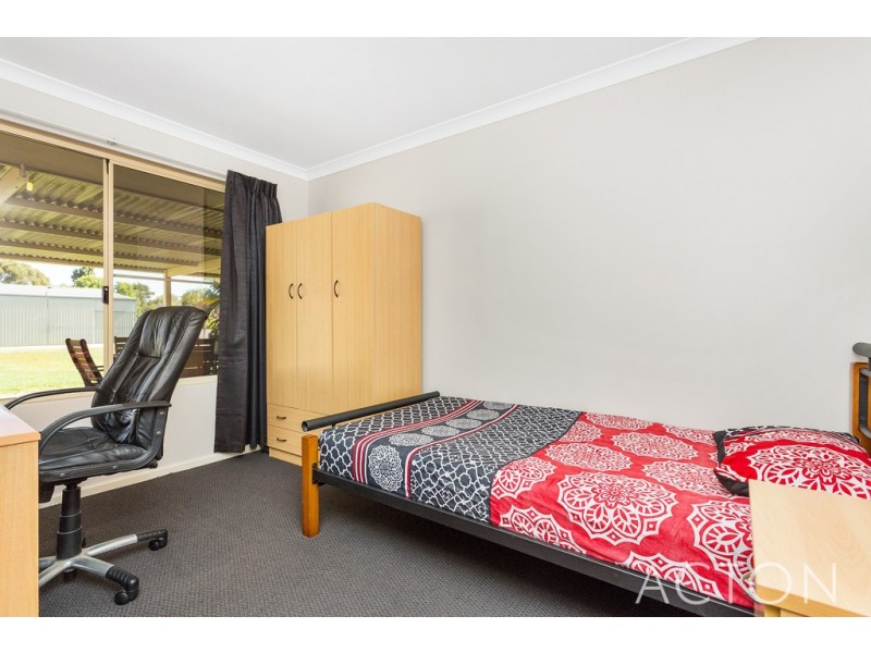 98 East Churchill Avenue, Beeliar WA 6164