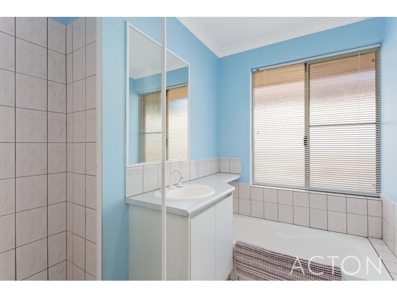 98 East Churchill Avenue, Beeliar WA 6164