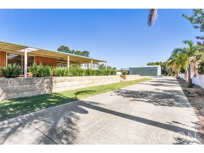 98 East Churchill Avenue, Beeliar WA 6164