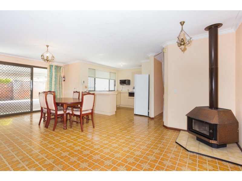 3 Leavis Place, Spearwood WA 6163