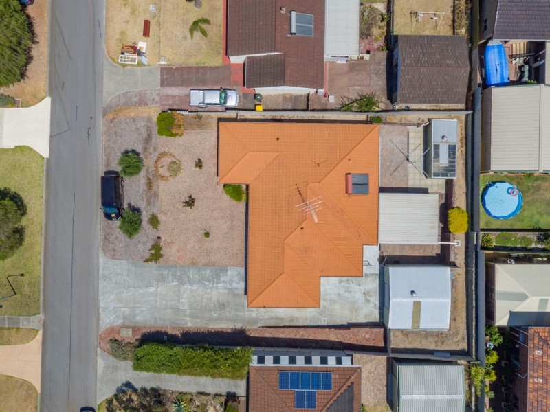 3 Leavis Place, Spearwood WA 6163