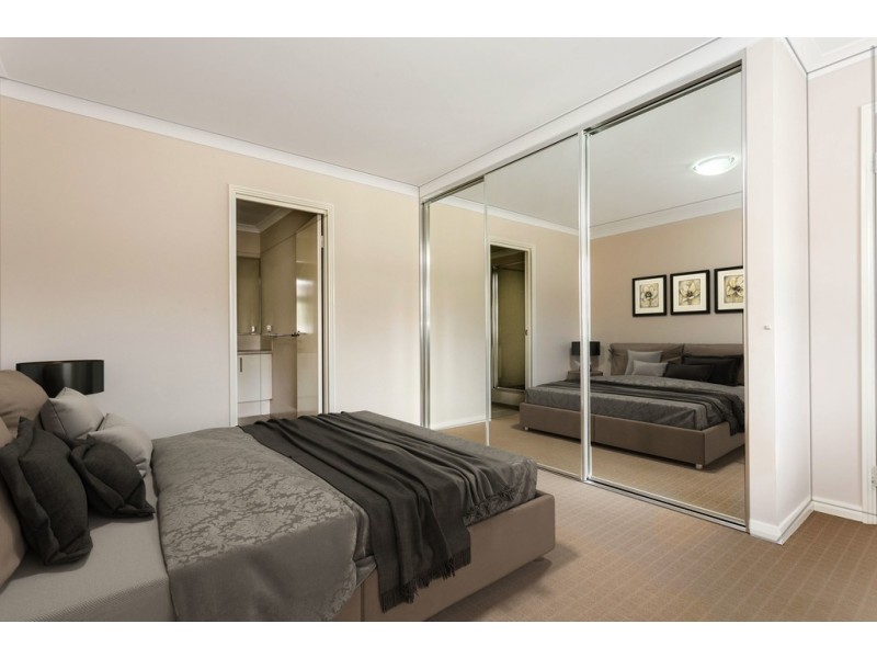 4/57 Southwell Crescent, Hamilton Hill WA 6163