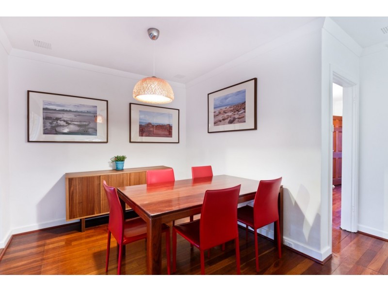 26 Arthur Road, Hamilton Hill WA 6163