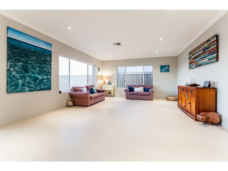 8 Regelia Vista, Beeliar WA 6164