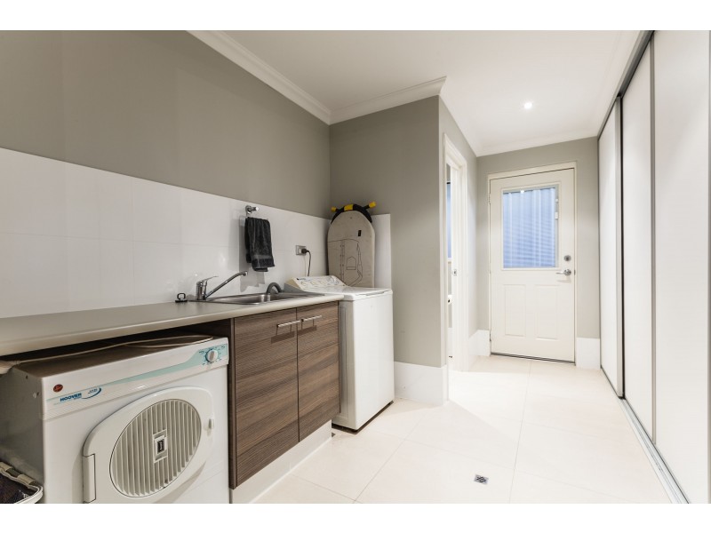 8 Regelia Vista, Beeliar WA 6164