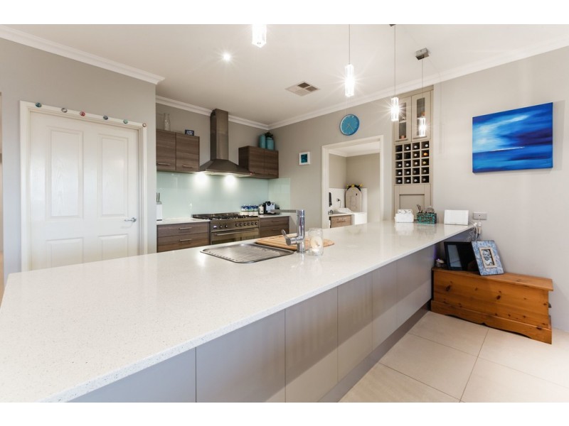 8 Regelia Vista, Beeliar WA 6164