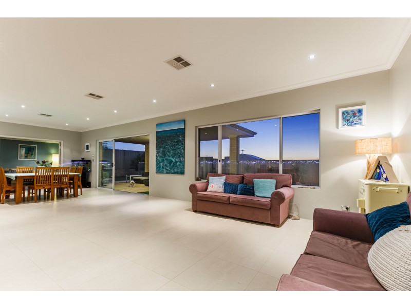 8 Regelia Vista, Beeliar WA 6164
