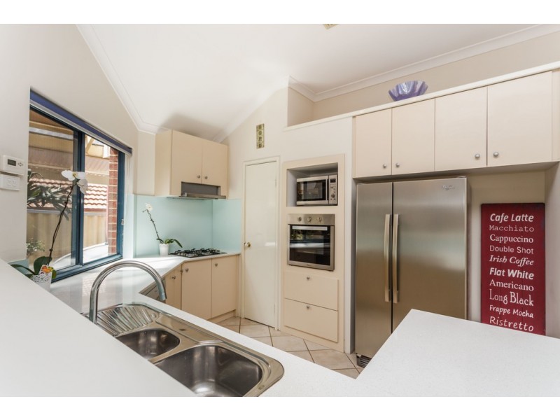 20 Bottrill Street, Hamilton Hill WA 6163