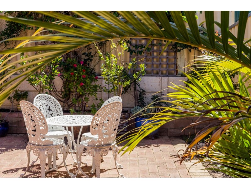 20 Bottrill Street, Hamilton Hill WA 6163