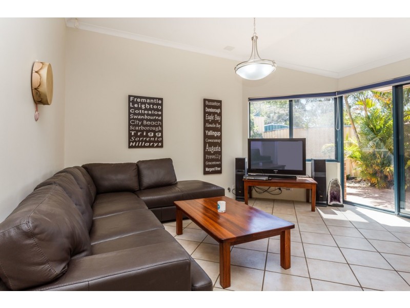 20 Bottrill Street, Hamilton Hill WA 6163