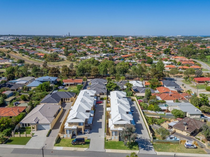 13 Scales Way, Spearwood WA 6163
