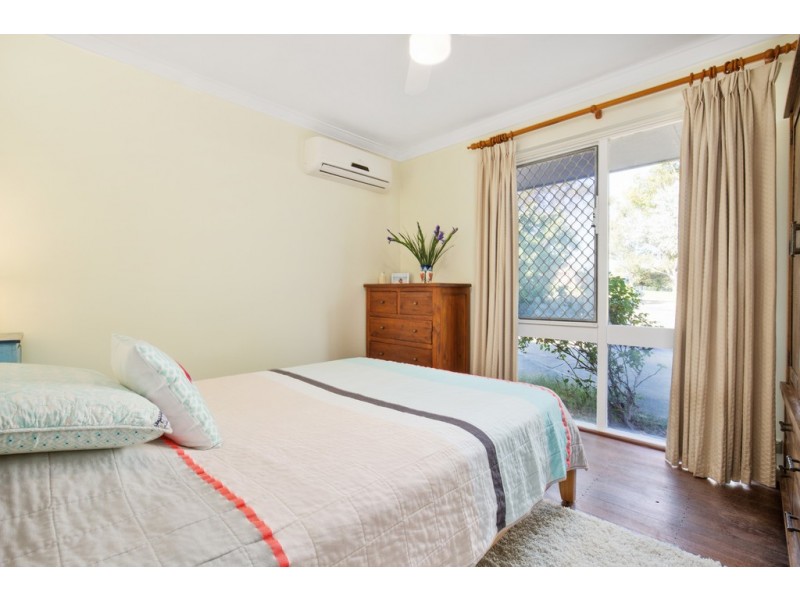 19 Lorraine Place, Hamilton Hill WA 6163