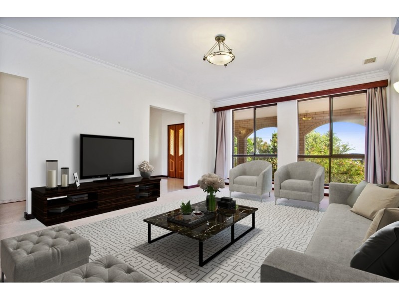 32 Skeahan Street, Spearwood WA 6163