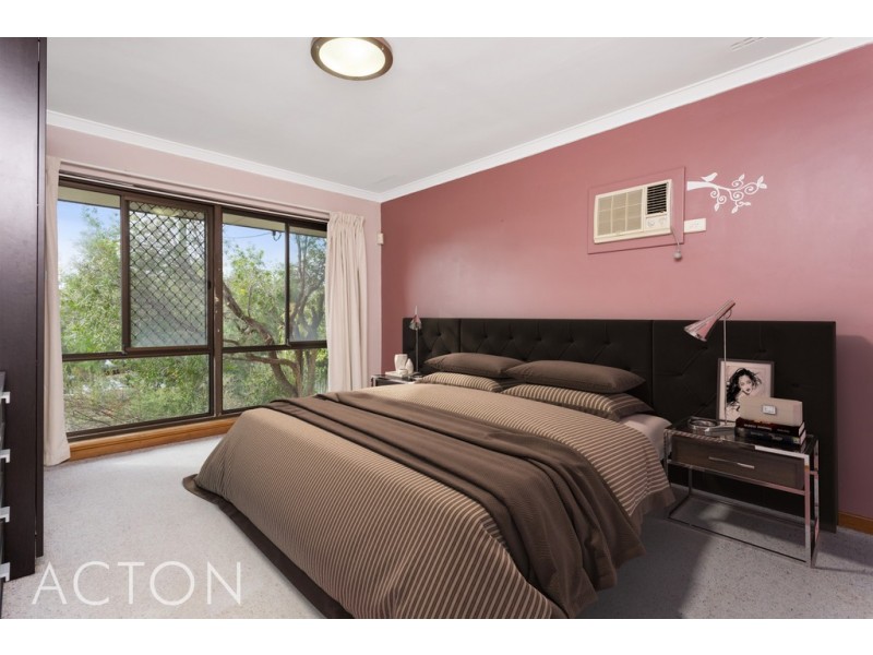 3 Hereford Place, Spearwood WA 6163